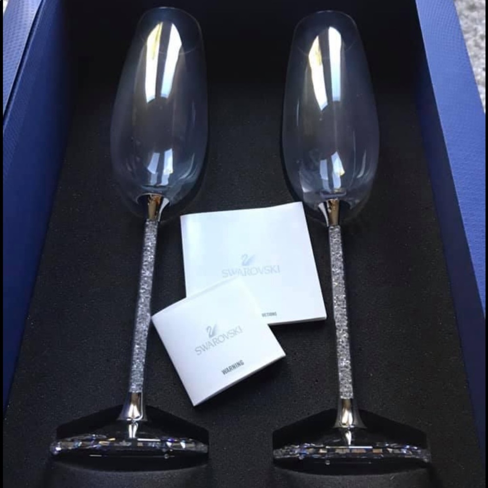Swarovski Crystalline Toasting Flutes Set of 2. NEW